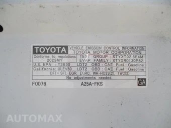 2025 Toyota RAV4 LE - miniatura 15