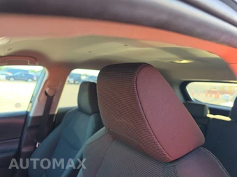 2025 Toyota RAV4 LE - miniatura 18
