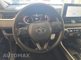 2025 Toyota RAV4 LE - miniatura 10