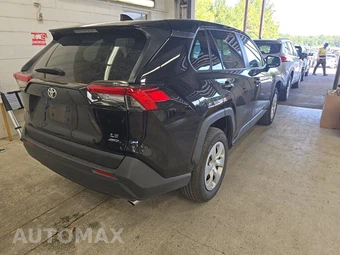 2025 Toyota RAV4 LE - miniatura 4