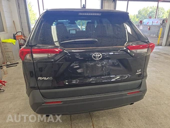 2025 Toyota RAV4 LE - miniatura 5