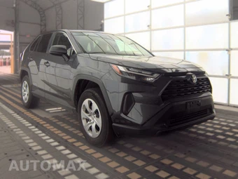 2025 Toyota RAV4 LE - miniatura 3