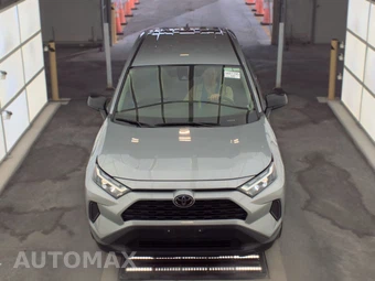 2025 Toyota RAV4 LE - miniatura 2