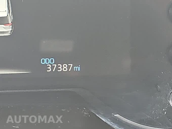 2025 Toyota RAV4 LE - miniatura 12