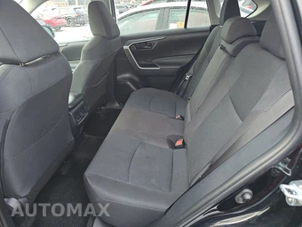 2025 Toyota RAV4 LE - miniatura 13