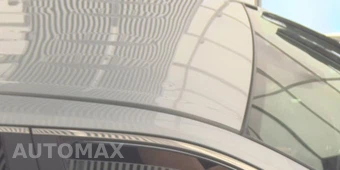 2025 Toyota RAV4 LE - miniatura 19