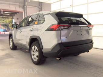 2025 Toyota RAV4 LE - miniatura 6