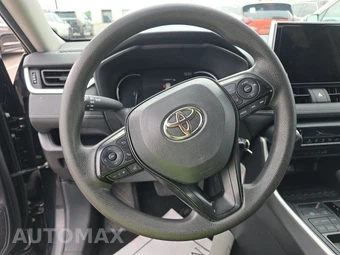 2025 Toyota RAV4 LE - miniatura 10