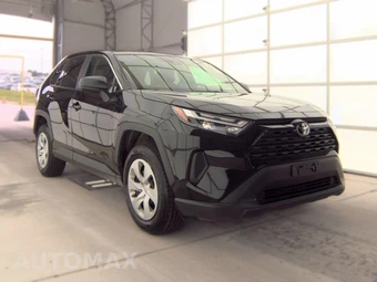 2025 Toyota RAV4 LE - miniatura 3