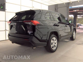 2025 Toyota RAV4 LE - miniatura 4