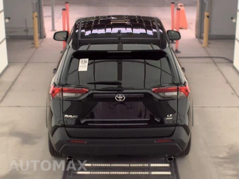 2025 Toyota RAV4 LE - miniatura 5