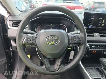 2025 Toyota RAV4 LE – miniatura 10