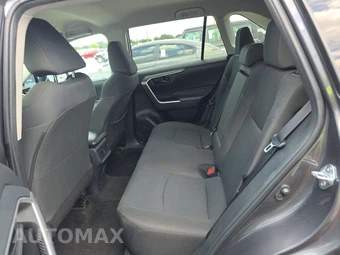 2025 Toyota RAV4 LE – miniatura 13