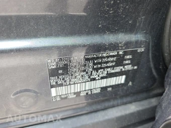 2025 Toyota RAV4 LE – miniatura 14
