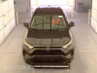 2025 Toyota RAV4 LE - miniatura 2