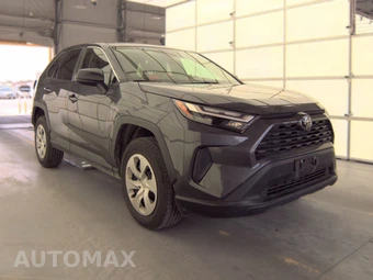 2025 Toyota RAV4 LE - miniatura 3