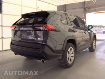2025 Toyota RAV4 LE - miniatura 4