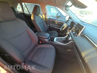 2025 Toyota RAV4 LE - miniatura 8
