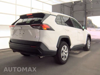 2025 Toyota RAV4 LE - miniatura 4