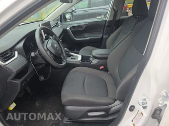 2025 Toyota RAV4 LE - miniatura 7