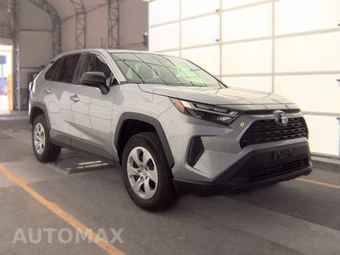 2025 Toyota RAV4 LE - miniatura 3