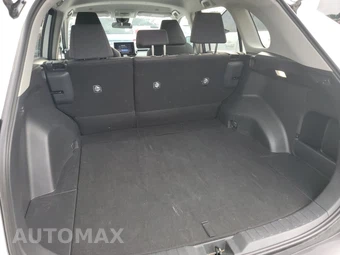 2025 Toyota RAV4 LE - miniatura 16