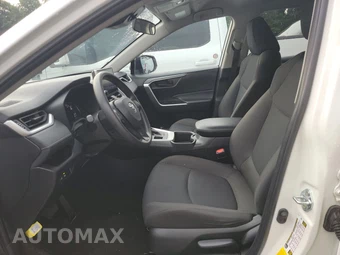 2025 Toyota RAV4 LE - miniatura 7