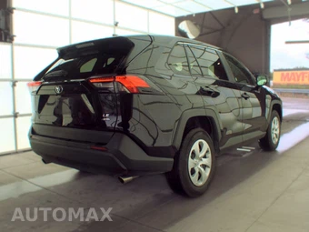 2025 Toyota RAV4 LE - miniatura 4