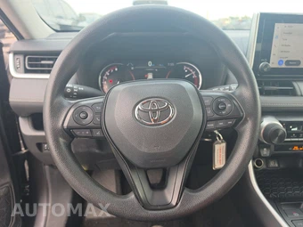 2025 Toyota RAV4 LE - miniatura 10