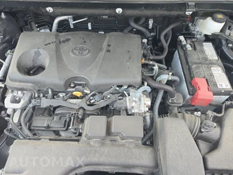 2025 Toyota RAV4 LE - miniatura 15