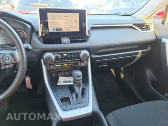 2025 Toyota RAV4 LE - miniatura 11