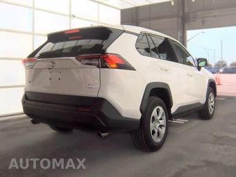 2025 Toyota RAV4 LE - miniatura 4