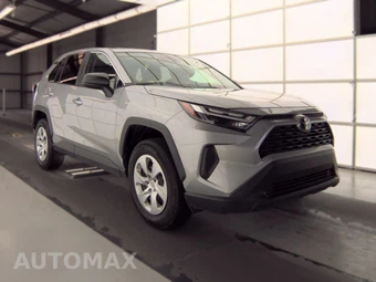 2025 Toyota RAV4 LE - miniatura 3
