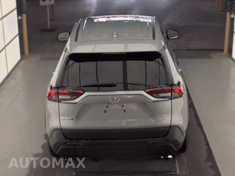 2025 Toyota RAV4 LE - miniatura 5