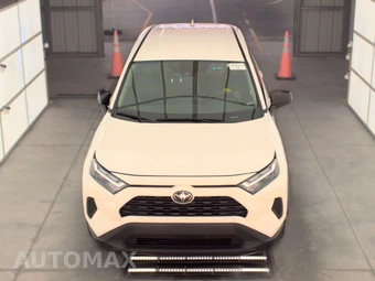 2025 Toyota RAV4 LE - miniatura 2