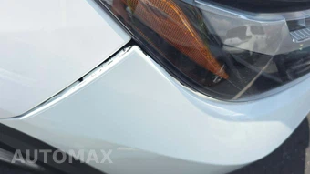 2025 Toyota RAV4 LE - miniatura 24