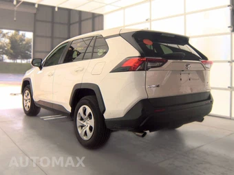 2025 Toyota RAV4 LE - miniatura 6