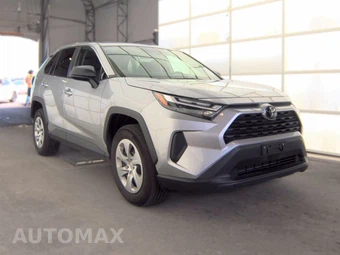 2025 Toyota RAV4 LE - miniatura 3