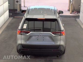 2025 Toyota RAV4 LE - miniatura 5