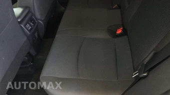 2025 Toyota RAV4 LE - miniatura 23