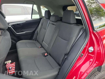 2025 Toyota RAV4 LE - miniatura 13