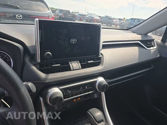 2025 Toyota RAV4 LE - miniatura 11