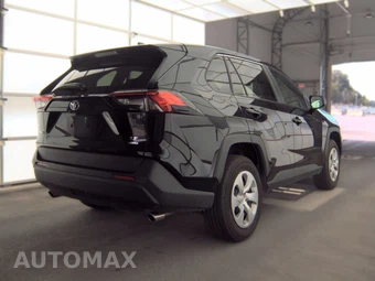2025 Toyota RAV4 LE - miniatura 4