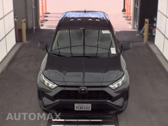 2025 Toyota RAV4 LE - miniatura 2