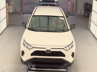 2025 Toyota RAV4 LE - miniatura 2
