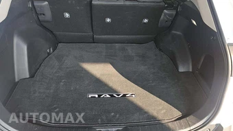 2025 Toyota RAV4 LE - miniatura 37