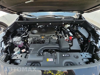 2025 Toyota RAV4 LE - miniatura 15