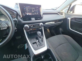 2025 Toyota RAV4 LE - miniatura 11