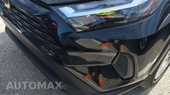 2025 Toyota RAV4 LE - miniatura 20