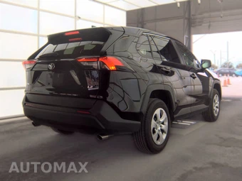 2025 Toyota RAV4 LE - miniatura 4